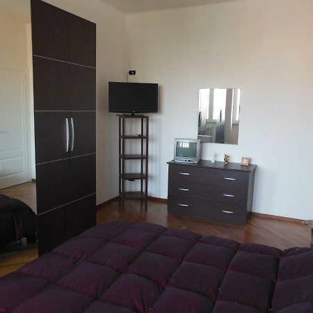 La Casa Degli Artisti Apartment ตรานิ ภายนอก รูปภาพ