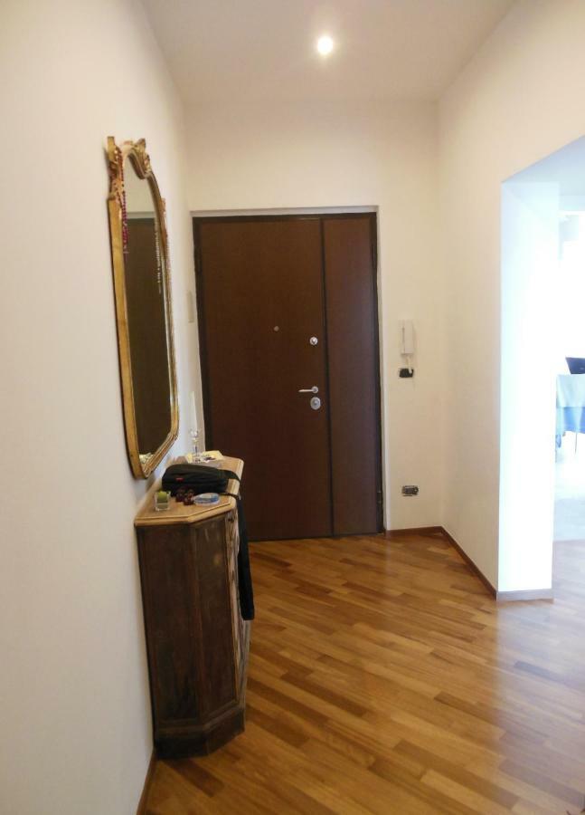 La Casa Degli Artisti Apartment ตรานิ ภายนอก รูปภาพ