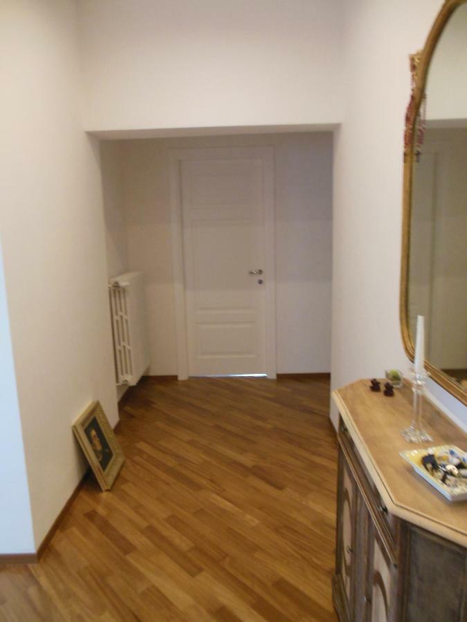 La Casa Degli Artisti Apartment ตรานิ ภายนอก รูปภาพ