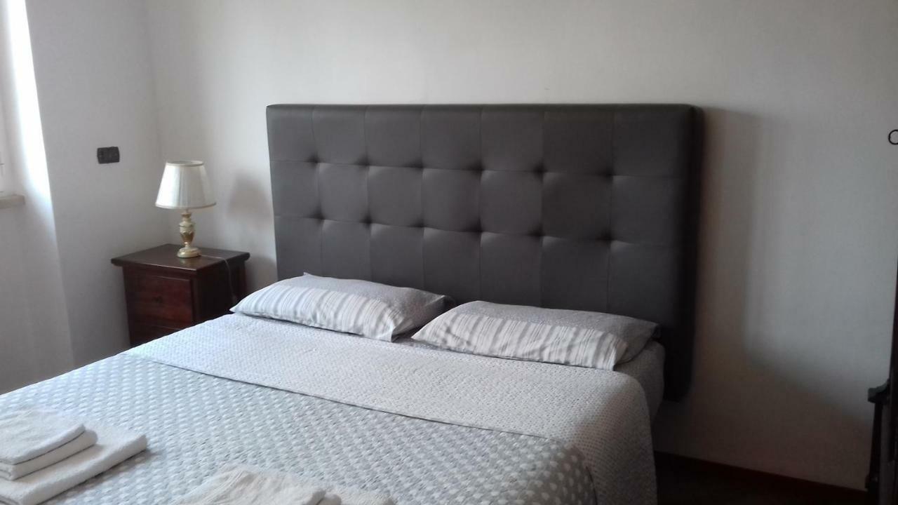 La Casa Degli Artisti Apartment ตรานิ ภายนอก รูปภาพ
