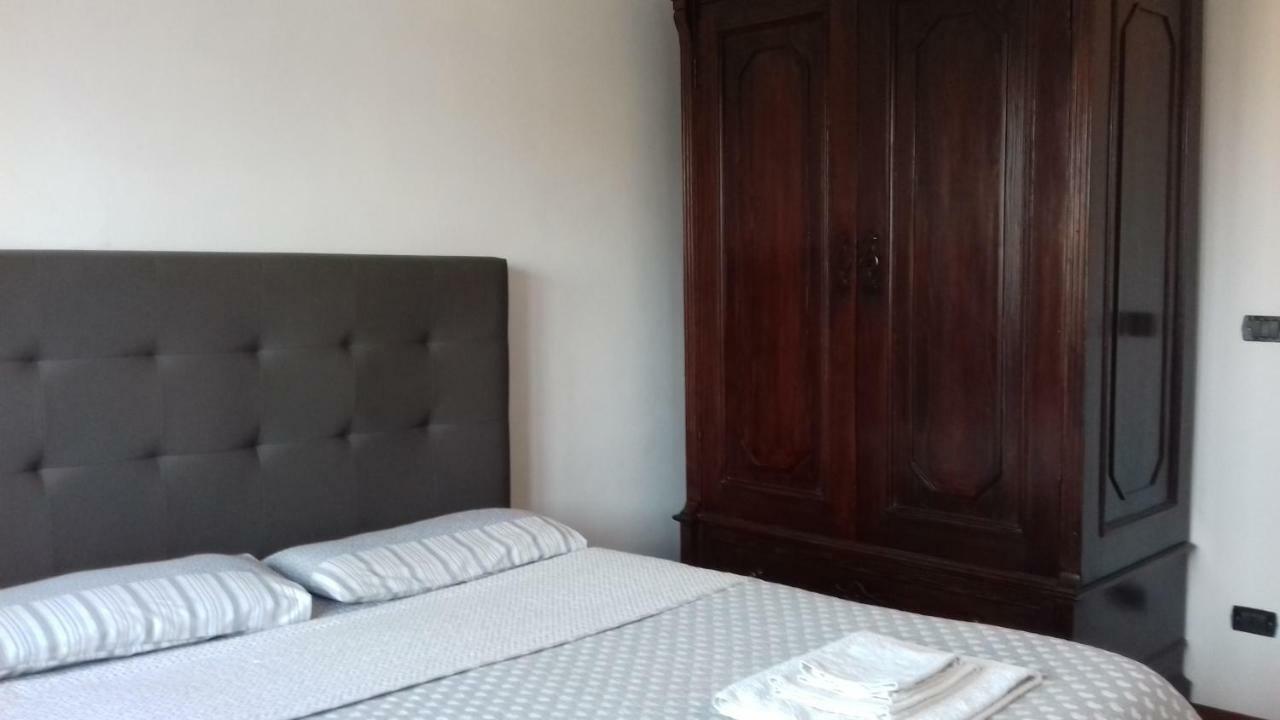 La Casa Degli Artisti Apartment ตรานิ ภายนอก รูปภาพ